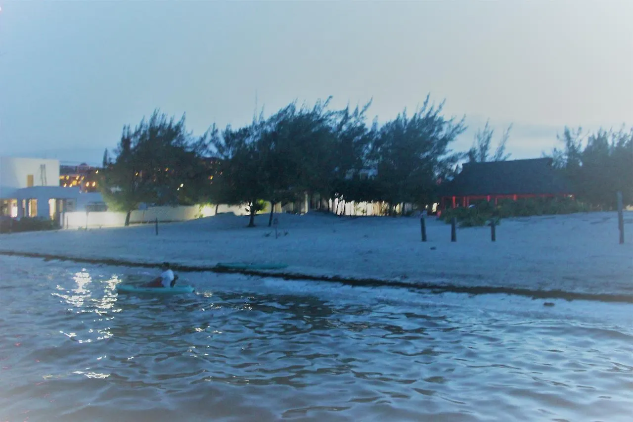 Sea By C Apartments (Adults Only) Cancún México